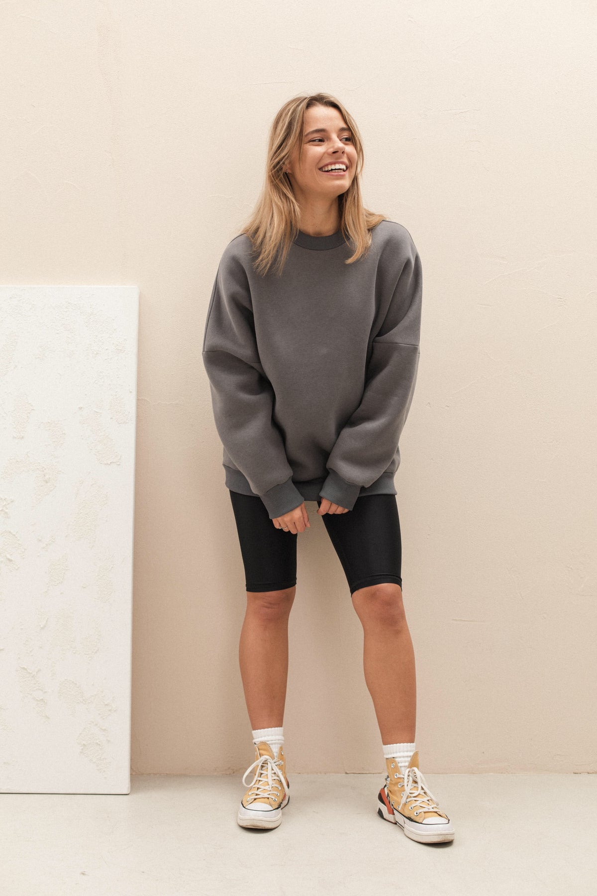 Graphite basic plain fleece sweatshirt with crew neck