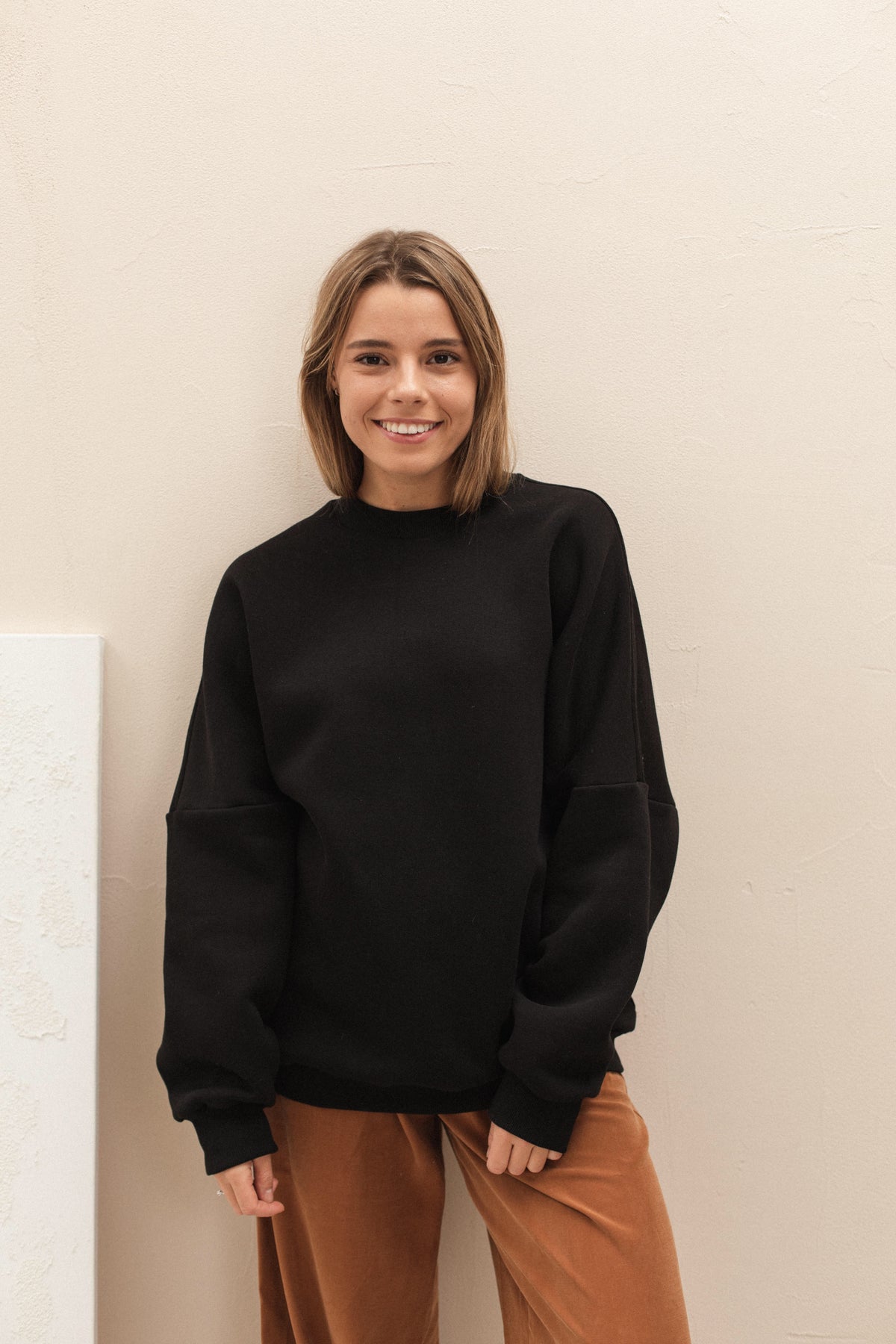Black plain oversized sweatshirt