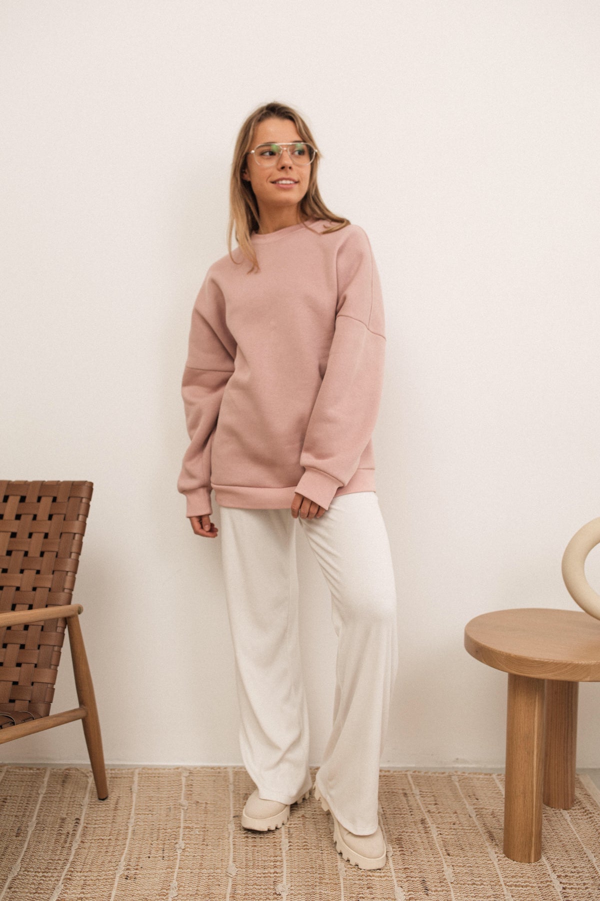 Plain pink fleece onesize sweatshirt