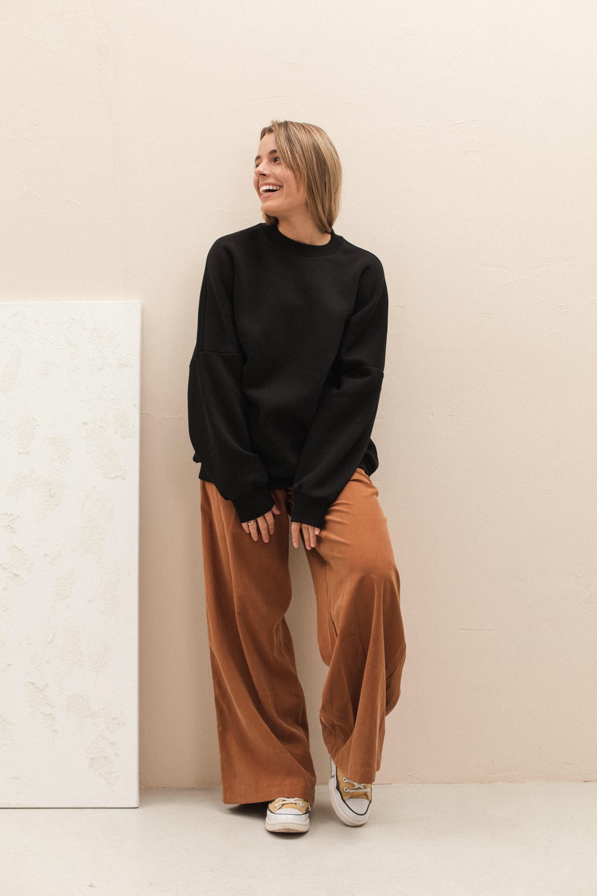 Black plain oversized sweatshirt