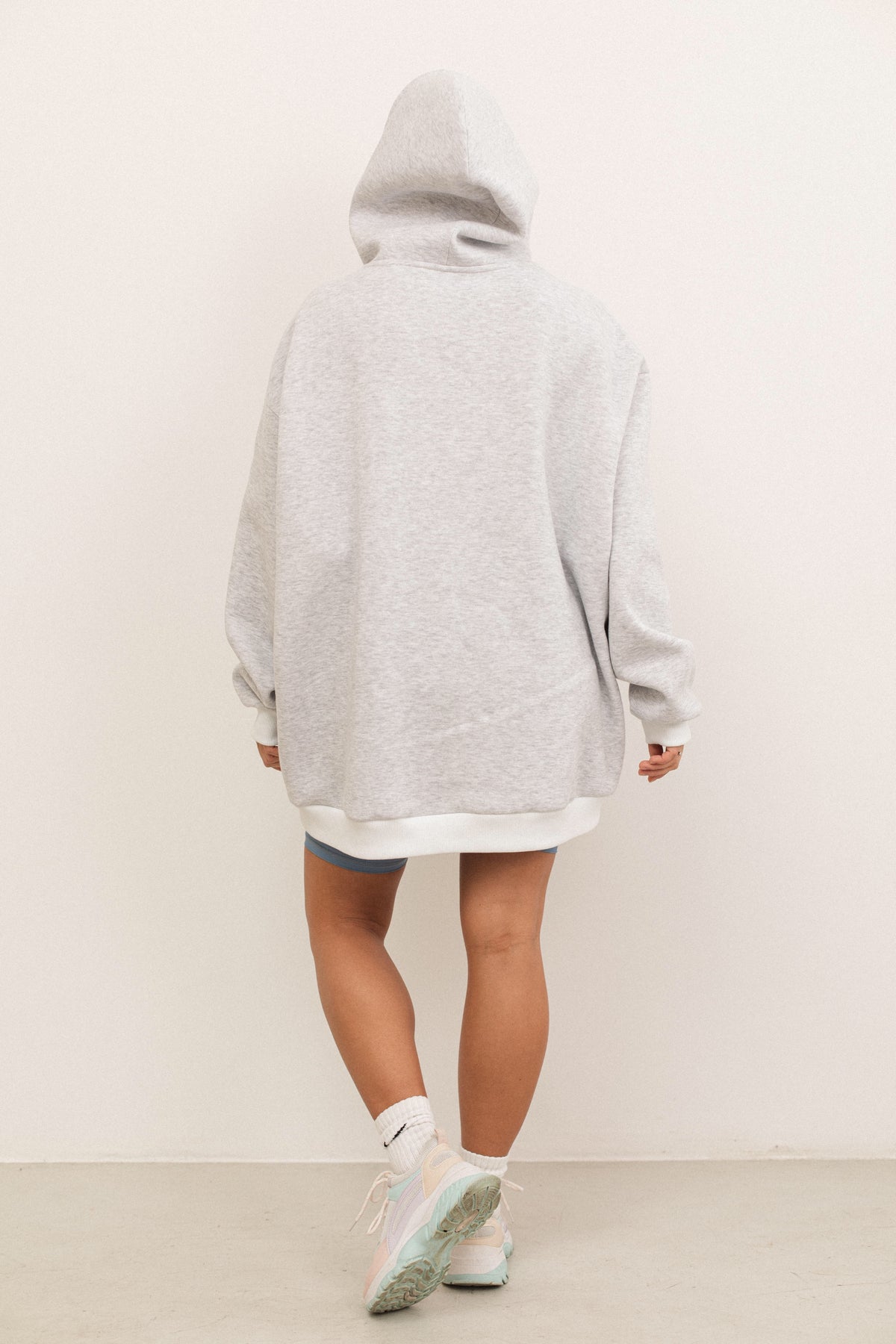 Gray melange plain oversized fleece hoodie with pockets